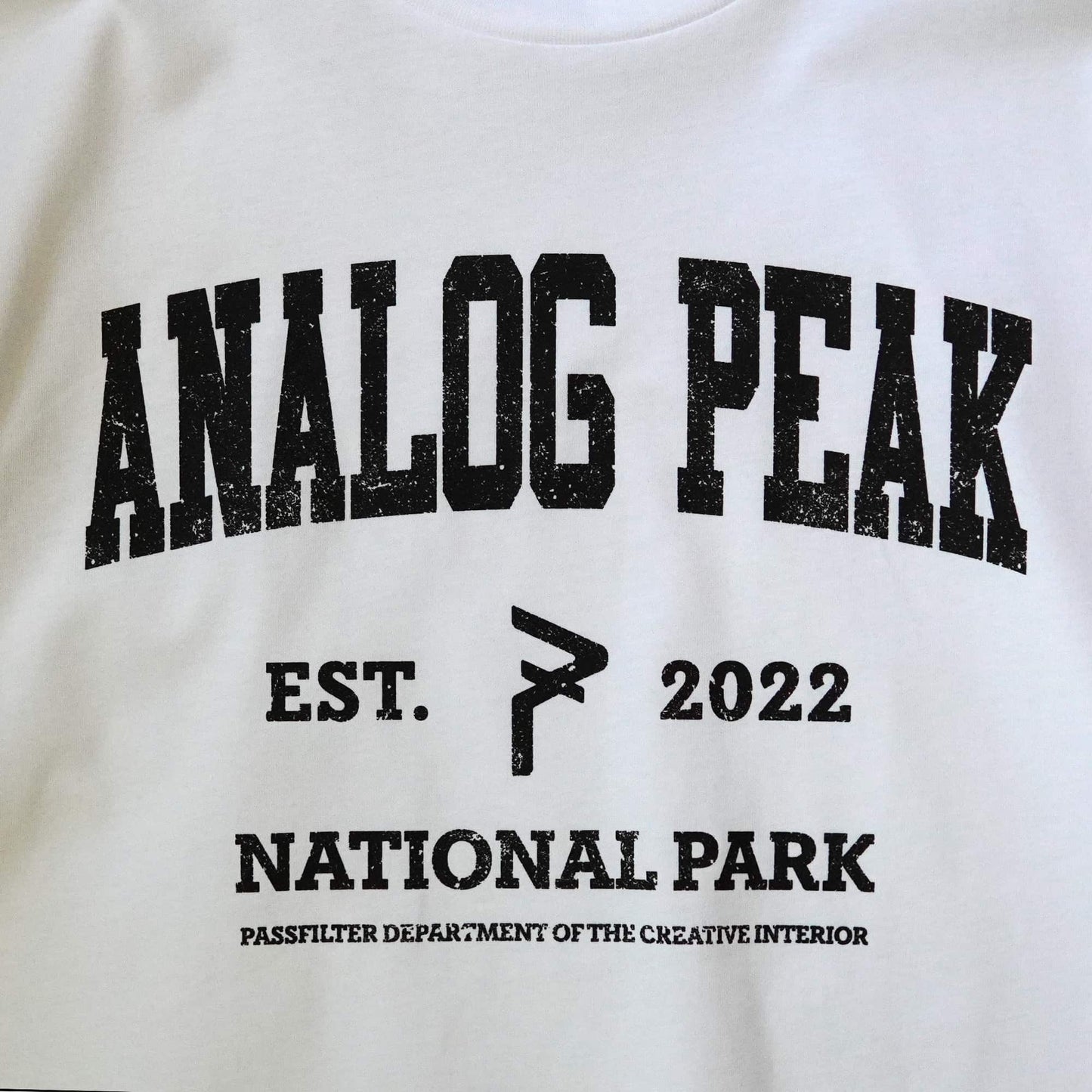 Analog Peak National Park Musicwear Unisex T-Shirt